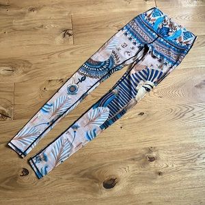 Yoga democracy Egyptian print leggings